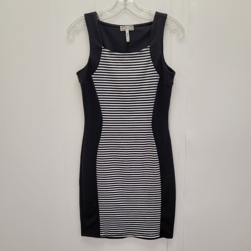 Kirra Sleeveless Front Stripe Panel Dress
